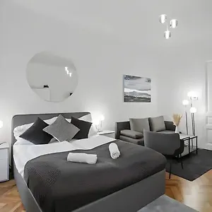 Apartment Apartment, Central, 2 Min To U1 Keplerplatz, Wien